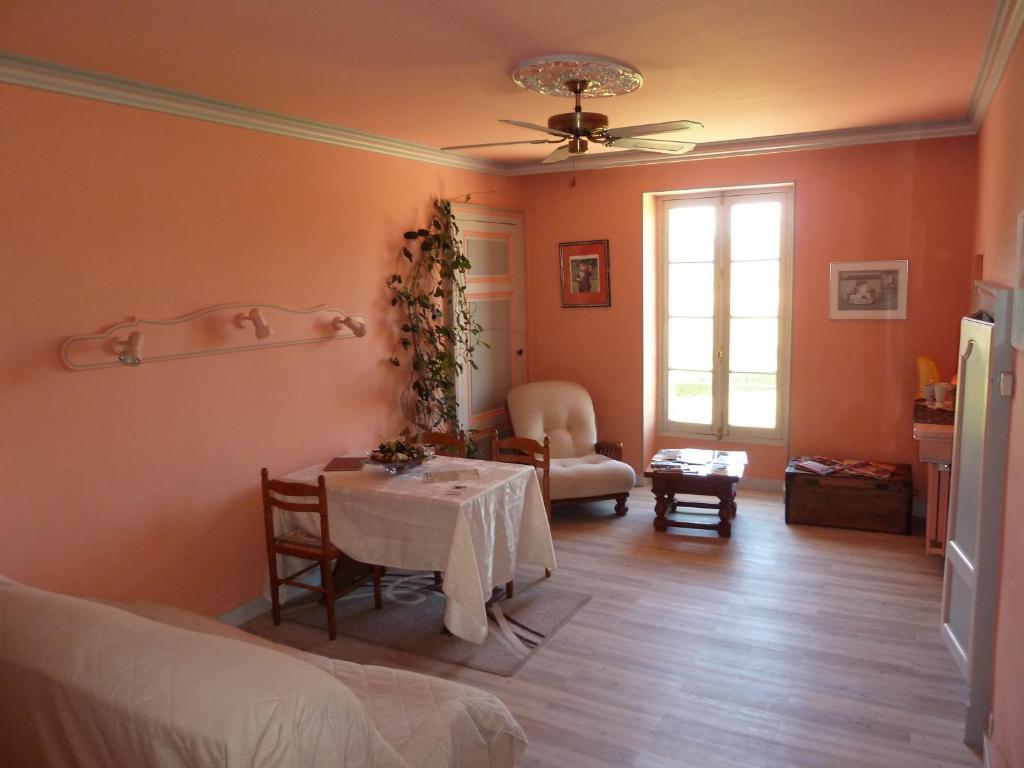 Chateau De Lacaze Lagarrigue  Eksteriør billede